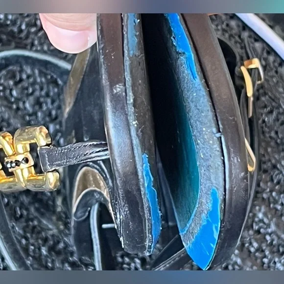 Loriblu Bijoux black thong sandals with gold chain - Picture 8 of 10